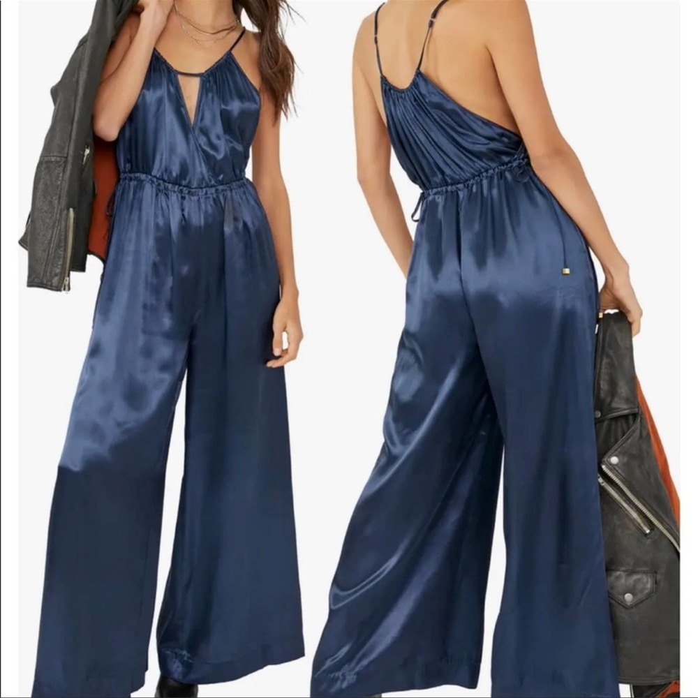 FREE PEOPLE Metallic Navy Kate Sleeveless Wide Leg Jumpsuit Women’s Size Large